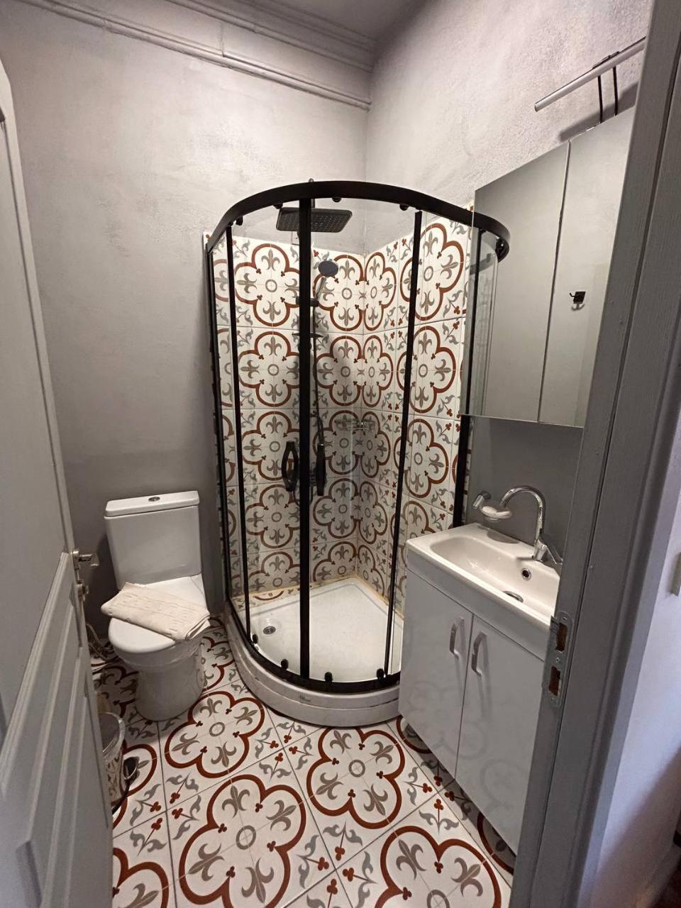 Gen Plus Istanbul Bagian luar foto