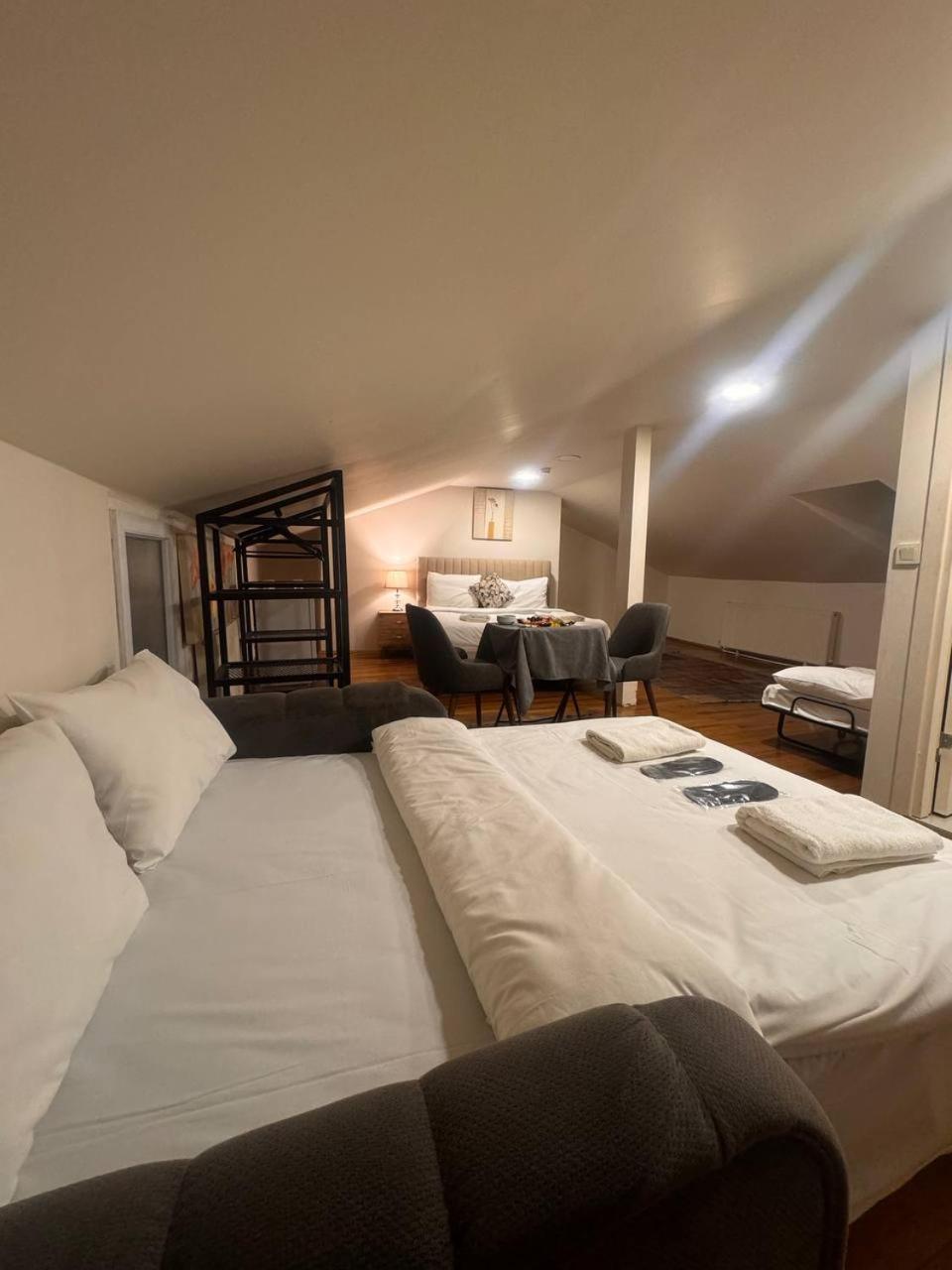 Gen Plus Istanbul Bagian luar foto
