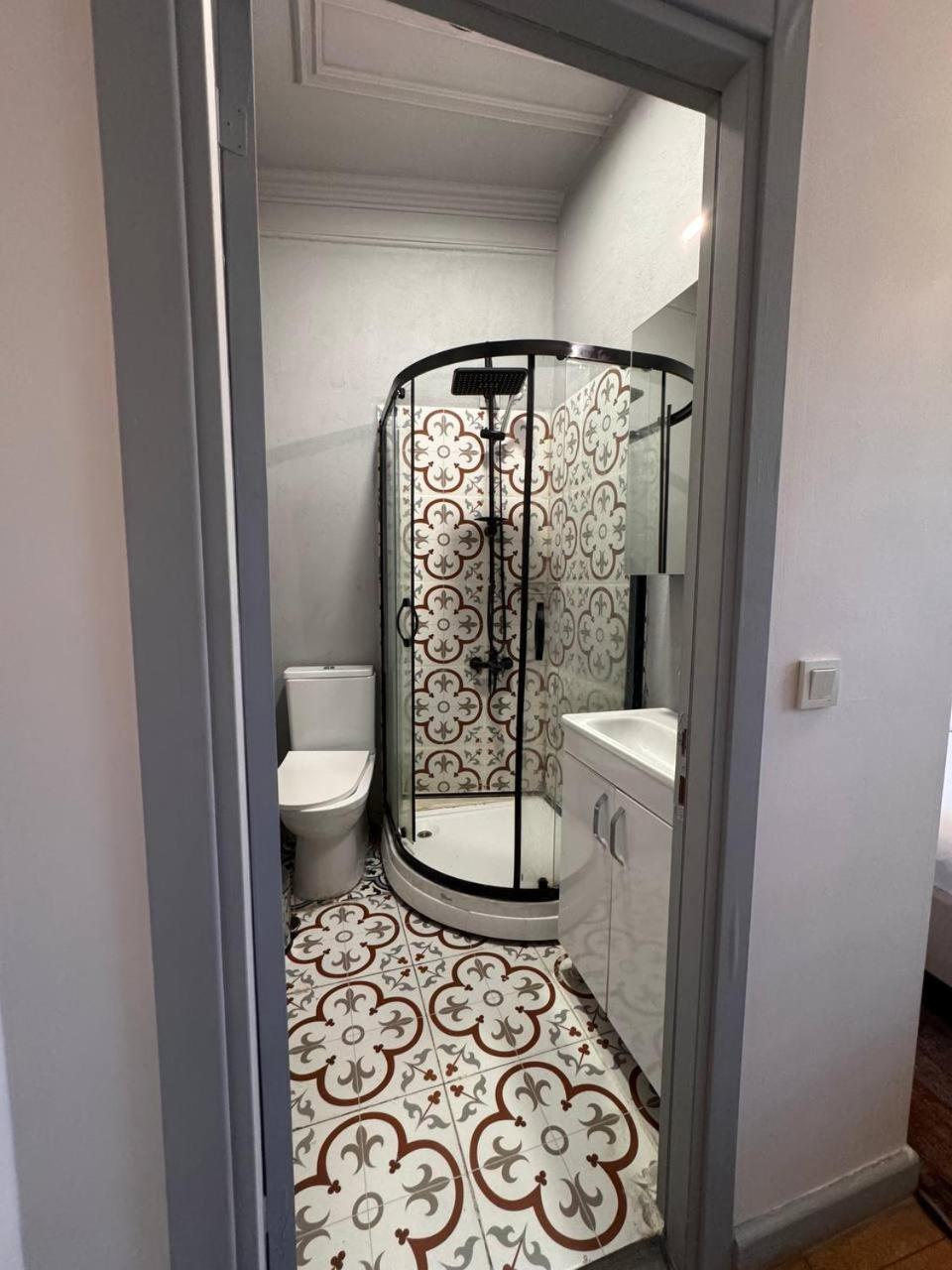 Gen Plus Istanbul Bagian luar foto